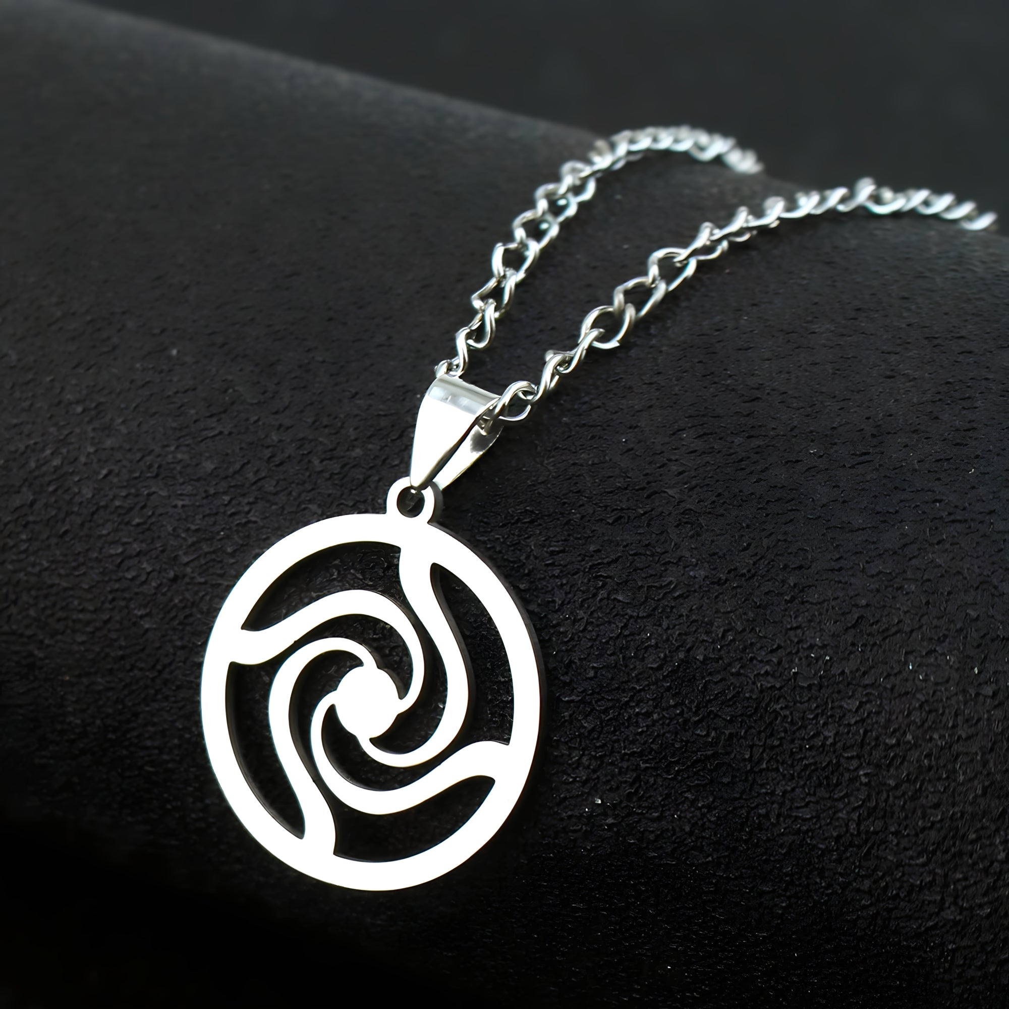 Jujutsu High Crest Necklace Jujutsu High Crest Necklace Sneakatelier