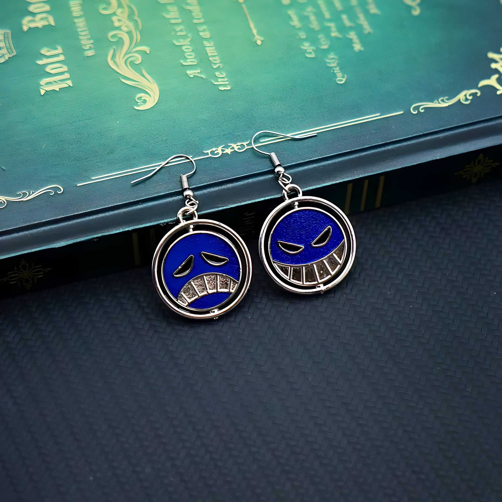 Portgas Earrings Portgas Earrings Sneakatelier