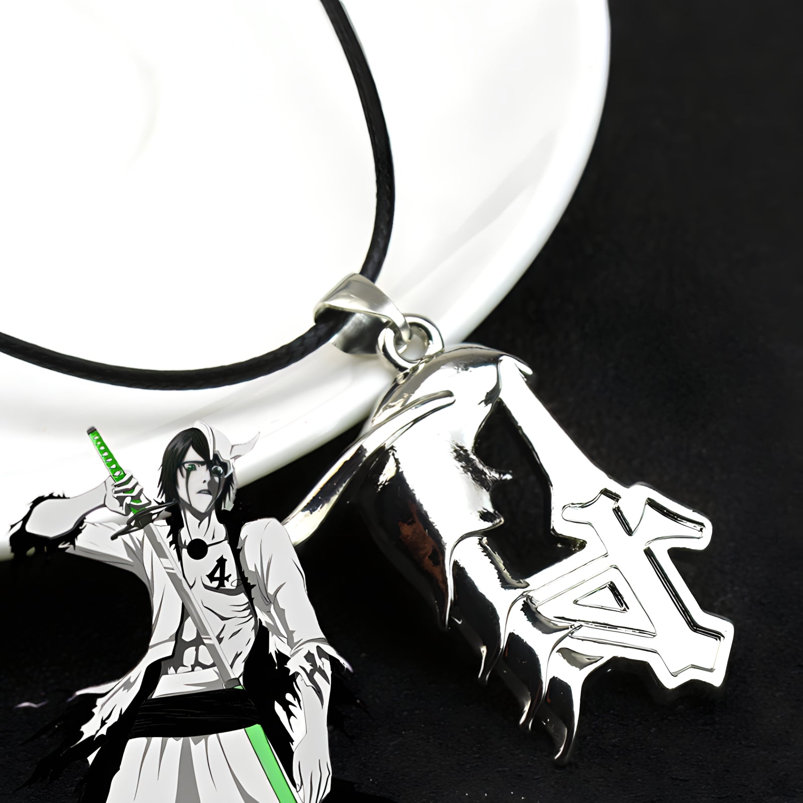 Ulquiorra Necklace Ulquiorra Necklace Sneakatelier